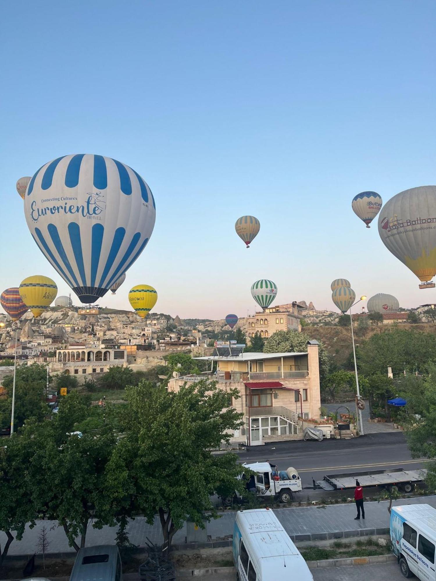 Adventure Inn Cappadocia Göreme Exteriör bild